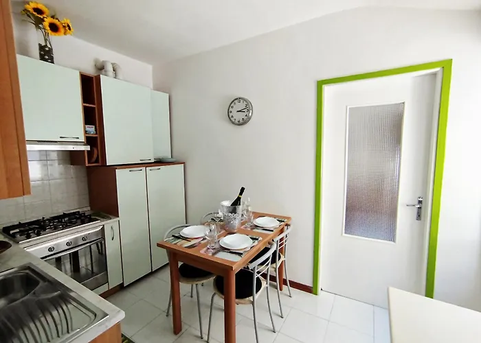 Appartamento Storico In Viale Trieste